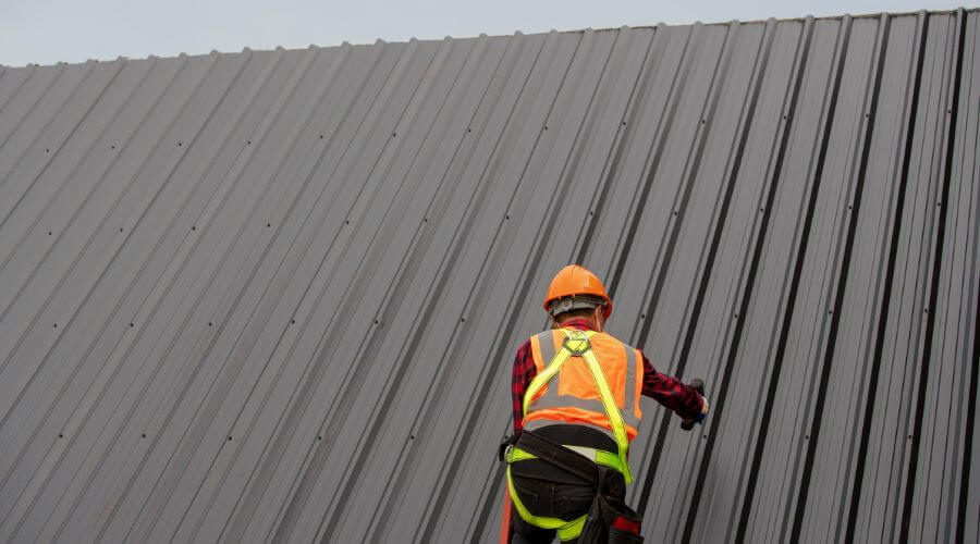 Professional metal roof installation services in Chattahoochee, FL